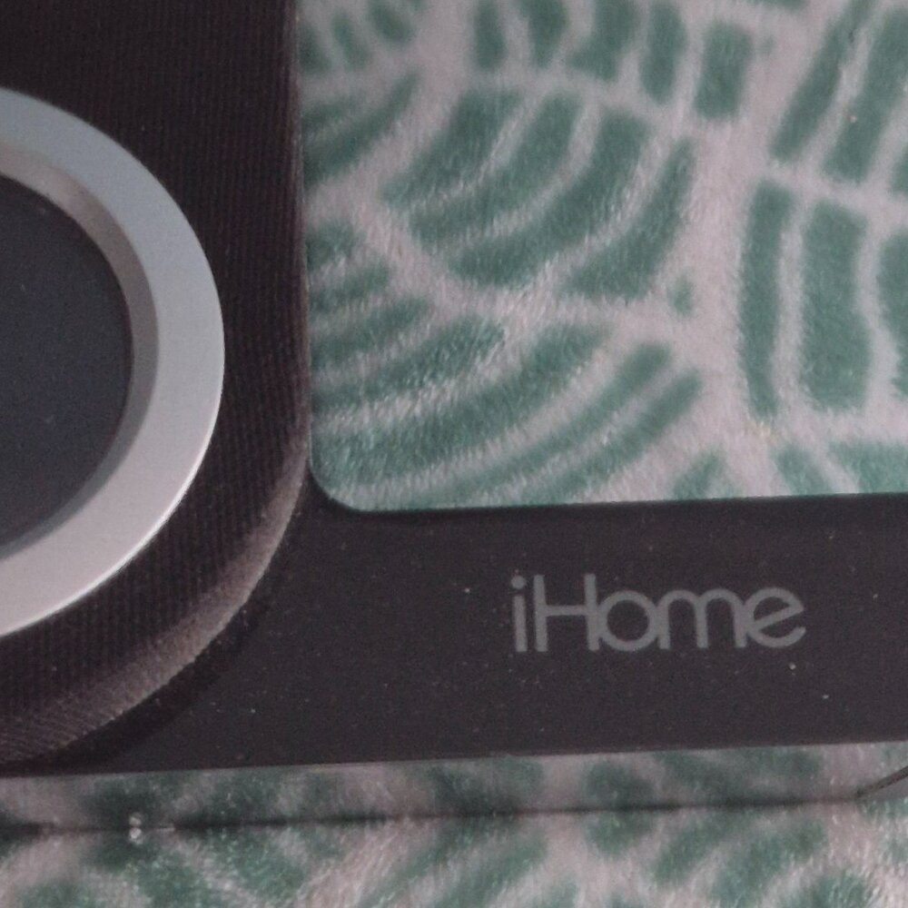 iHome Alarm Set - Picture 2 of 9